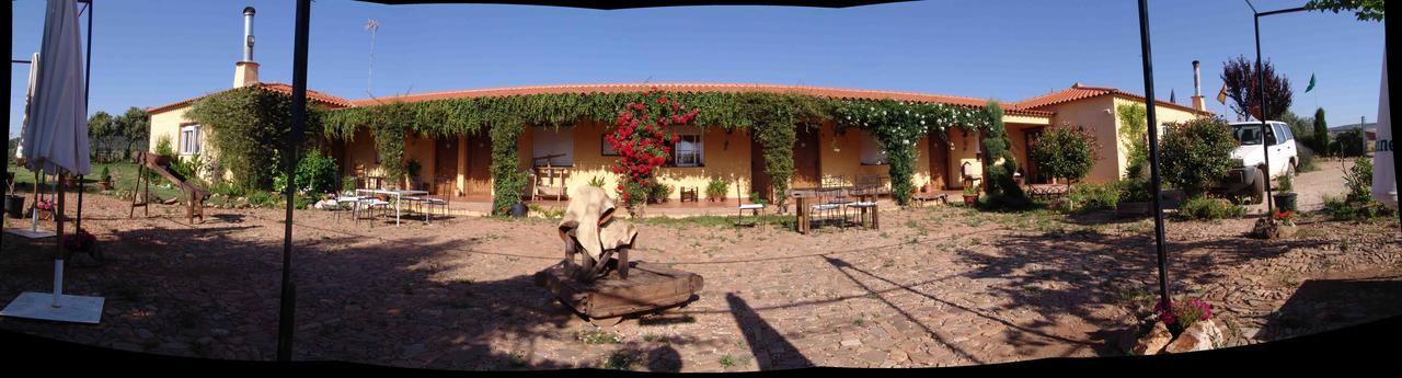 Hotel Rural La Cimbarra Aldeaquemada 외부 사진