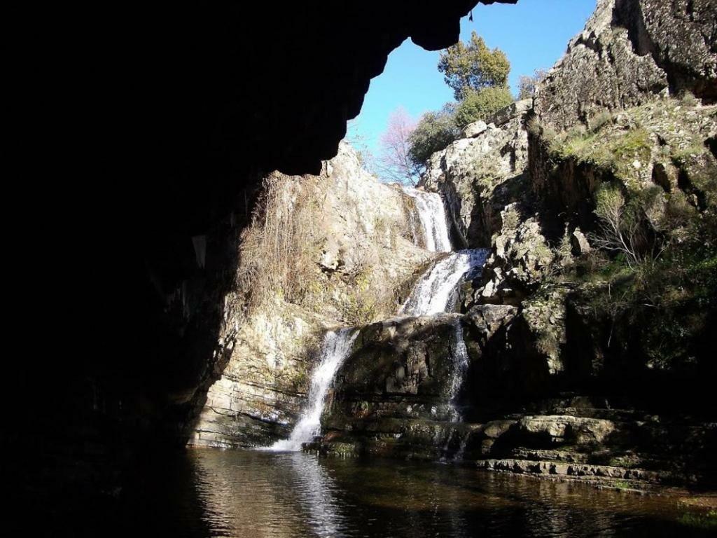 Hotel Rural La Cimbarra Aldeaquemada 외부 사진